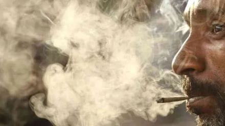 Man caught smoking beedi in flight