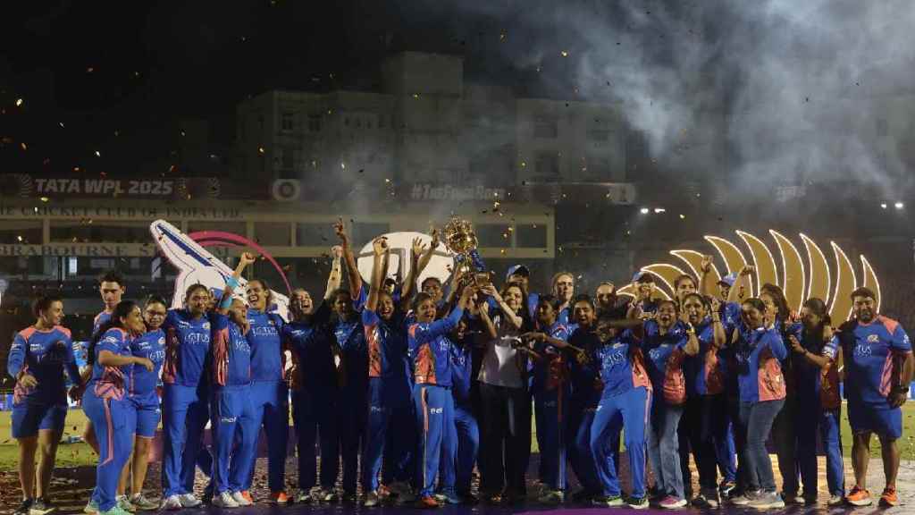 Mumbai Indians Prize Money After Winning Title of WPL 2025 Wo Got Purple and Orange Cap of Season