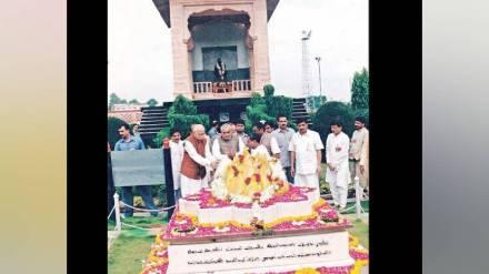 Narendra Modi to visit RSS memorial temple