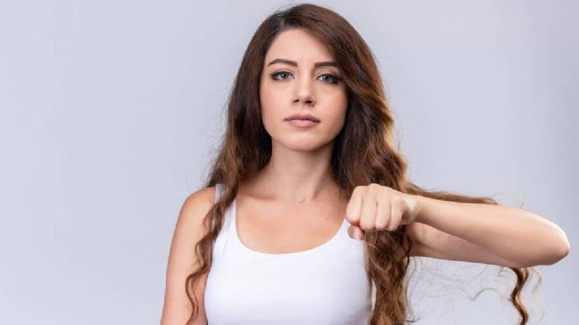reason of Unwanted hair starts growing on women's body