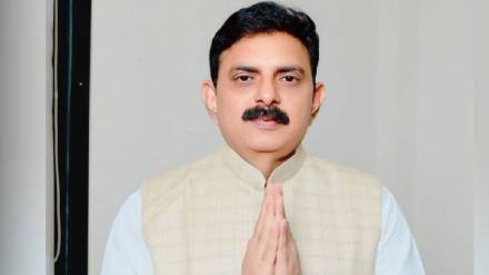 silk farming rises near Solapur Minister sanjay Savkare plans meeting to start procurement center