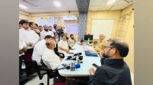 case has been registered against mla abu azmi due to praising Aurangzeb naresh mhaskes complaint