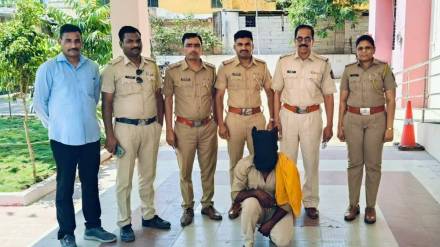 umarkheed bus stand bus driver lured minor girl took her to nagpur and raped her umarkheed bus stand bus driver lured minor girl took her to nagpur and raped her