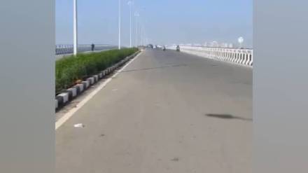 two new flyovers on thane Creek are complete with the vashi mumbai flyover expected to open soon