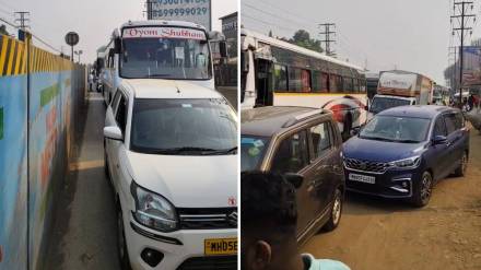 Traffic jam, Shilphata Road, Metro lines, vehicles,
