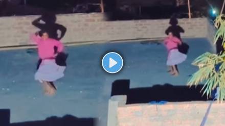 Small Girl dance on saajanji ghar aaye