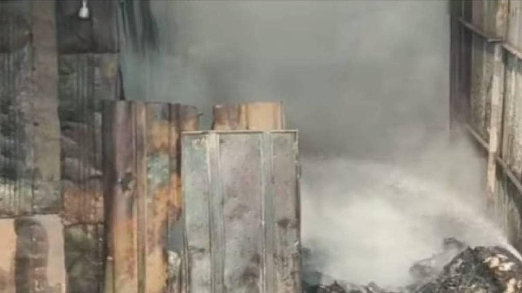 massive fire at scrap godown in satara caused a Rs 10 lakh loss massive fire at scrap godown in satara caused a Rs 10 lakh loss