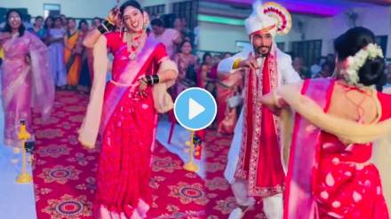 Bride dance entry in wedding video bride dance after seeing his groom on mandap bride video goes viral on social media