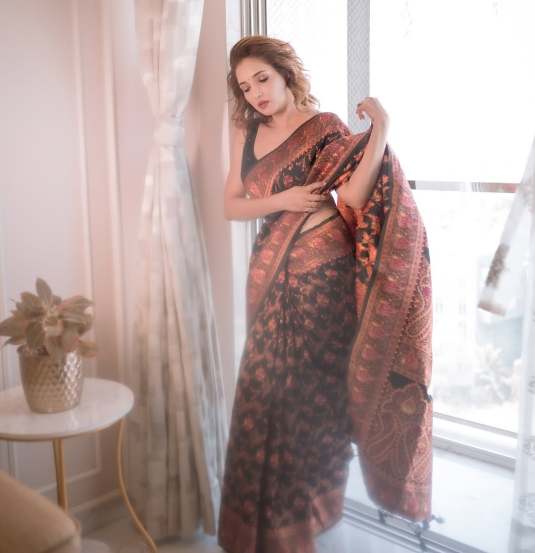 Rupali Bhosle Pashmina Silk Saree 