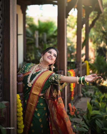 Dhanashri Kadgaonkar gudhi padwa look