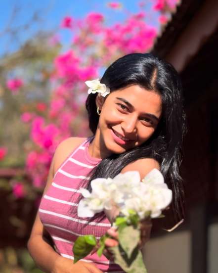 Shivani Mundhekar Pink Crop Top Look