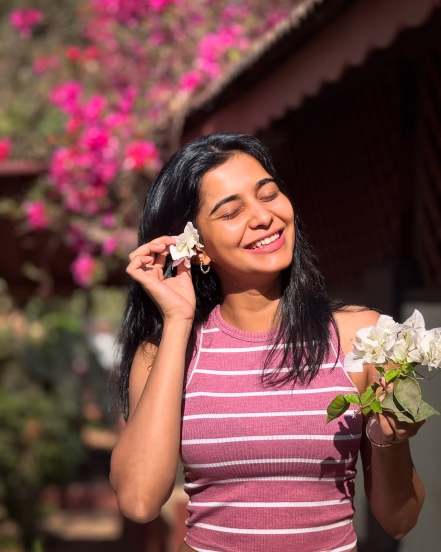 Shivani Mundhekar Pink Crop Top Look