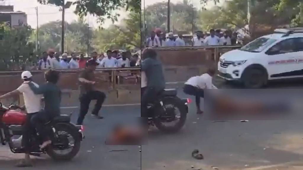 Youth beaten up by goons in Latur Youth beaten up by goons in Latur