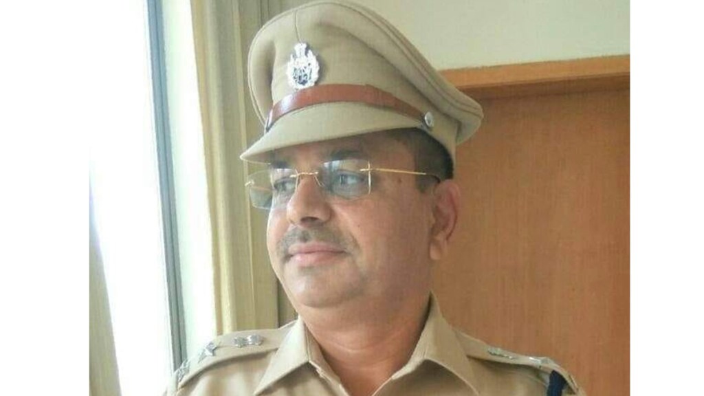 police officer dr Sudhakar pathare died