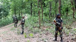 naxal leader murli killed in encounter