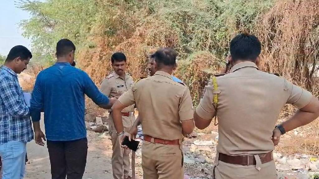 dead infant found in Daund pune district Police investigating case