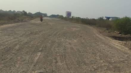 jamkhed Road work worth Rs 399 crore stalled for three years karjat news