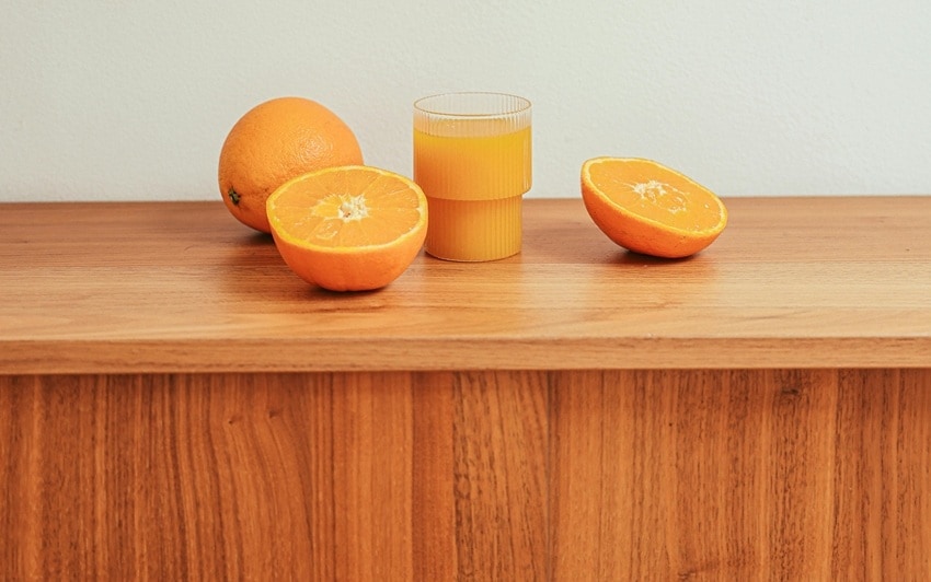 Fruits and water consumption