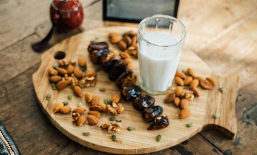Benefits of Soaked Dates