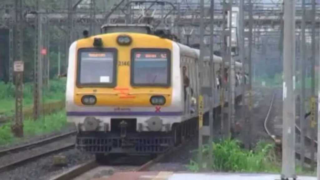 central railway interlocking work at Neral station news in marathi