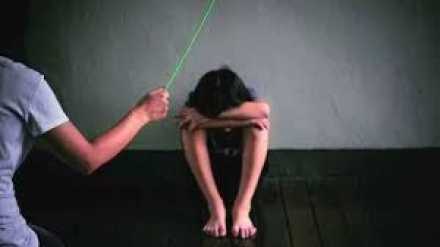 student beaten by teachers at central railway school news in marathi