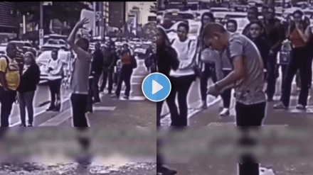 Shocking video of man tried suicide on road by pouring petrol viral video