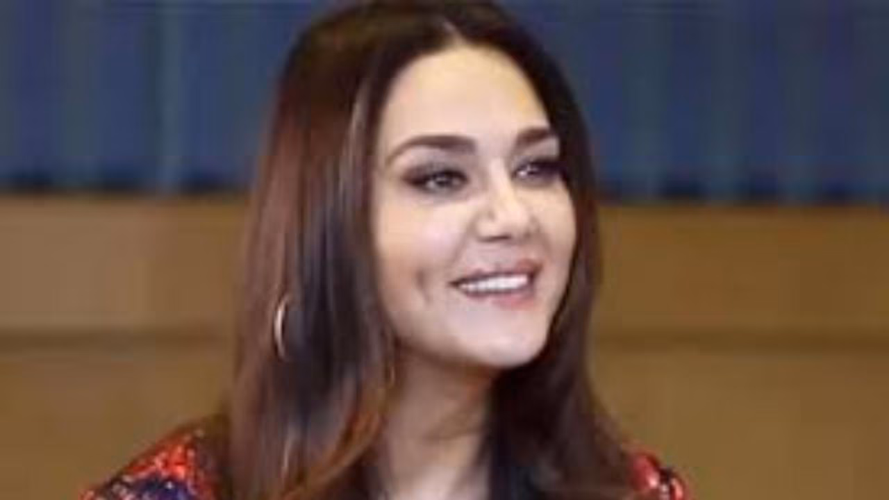 ipl 2025 Vaibhav suryavanshi century Sachin Tendulkar Yusuf pathan Vicky Kaushal priety Zinta