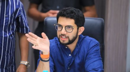 Aditya Thackeray addressing the media regarding Shiv Sena (UBT)'s stance on compulsory Hindi in schools​