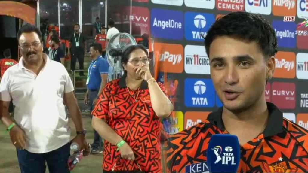 Abhishek Sharma Statement on SRH win Said My Parents are Very lucky for Team and Thank Yuvraj Singh Suryakumar Yadav