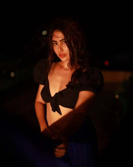 Akshaya Hindalkar Bold Look
