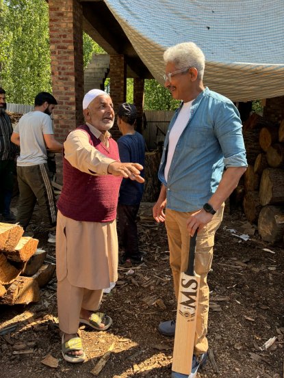 Atul Kulkarni Pahalgam Jammu Kashmir