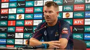 David Warner Supports Indian Fans in PSL Pakistan Super League After Pakistani Reporter Asks Questions
