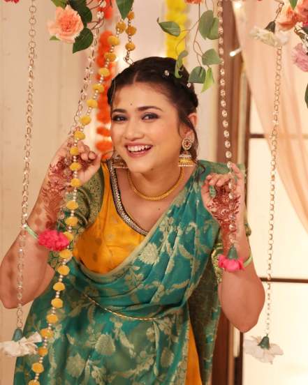 Dnyanada Ramtirthkar Lagnanantar Hoilach Prem