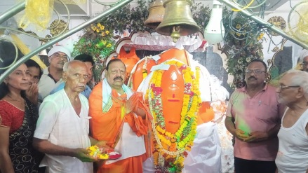 Dohawale Baba story Crowd due to it is linked directly to stories from the Puranas