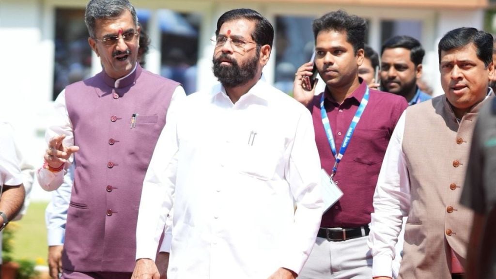 Eknath Shinde criticizes Uddhav Thackeray's Shiv Sena for its position on the Waqf Bill, raising the question of following Balasaheb or Rahul Gandhi.