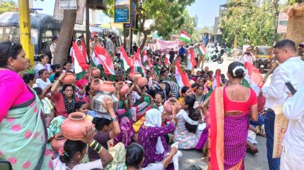 Water shortage in tribal villages in Ghodbunder area handa march on Municipal Ward Committee