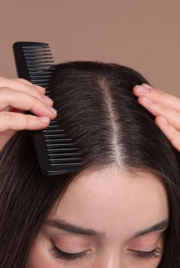 Boost Hair Growth & Stop Hair Fall Naturally with These 10 Benefits of Curry Leaves