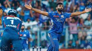 Jasprit Bumrah Becomes Highest Wicket Taker for Mumbai Indians Surpasses Lasith Malinga IPL 2025