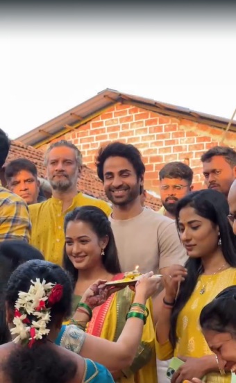 Kon Hotis Tu Kay Zalis Tu TV Serial Launch Program