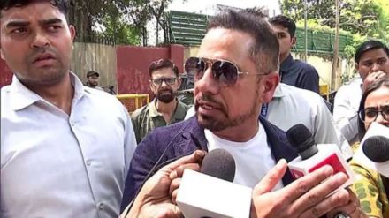 Robert Vadra questioned by ED for 6 hours in Haryana land deal case
