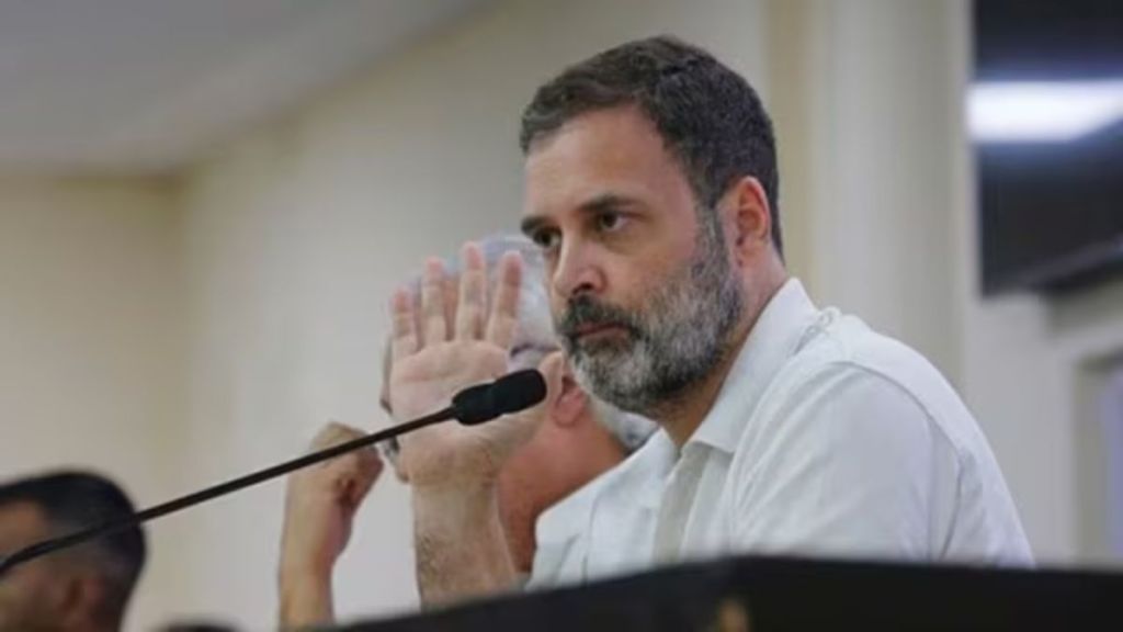 SC to Rahul Gandhi for remarks on VD Savarkar