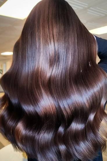 Boost Hair Growth & Stop Hair Fall Naturally with These 10 Benefits of Curry Leaves