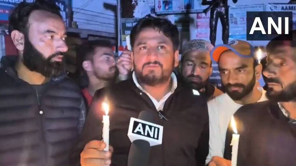 Locals of Pahalgam hold candle march Locals of Pahalgam hold candle march