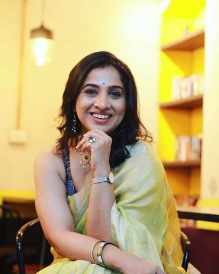 Madhurani Gokhale Goa Vacation