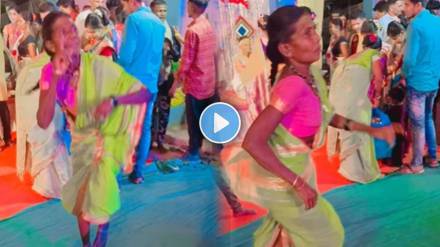 60 years old aaji dance