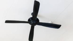 Mumbai municipal school ceiling fan falls on student incident at mankhurd Urdu school