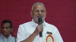 Karad farmer delegation Memorandum to Tehsildar Demand of manikrao Kokate resignation