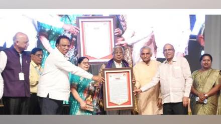 padmashri prakash amte said society will face challenge of maintaining social commitment amid rapid technological advancement