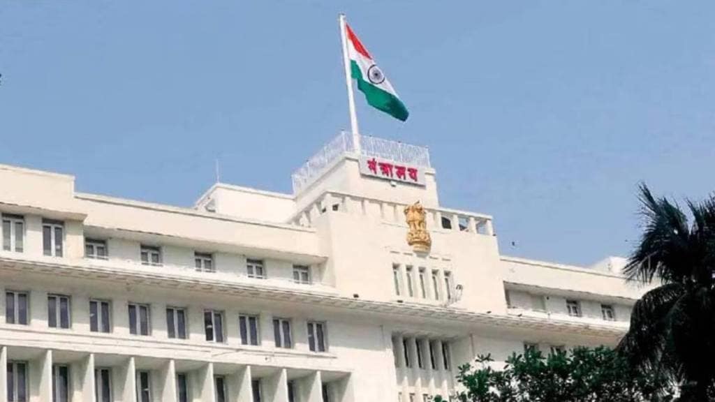 maharashtra government announces full fee waiver for orphan students in professional courses pune