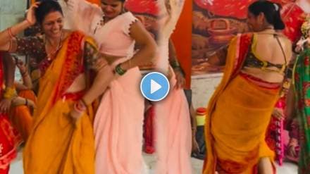 Aunty dance on bhojpuri song